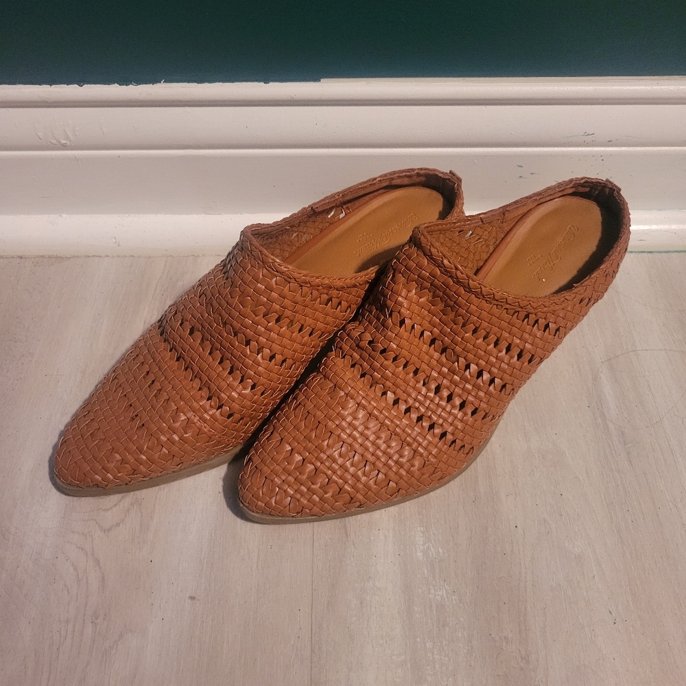 Slip on, leather woven heels